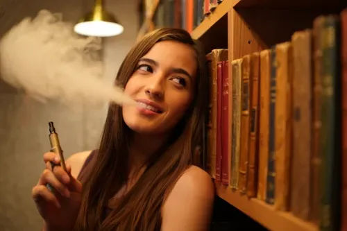 RandM Tornado 9000 ohne Nikotin